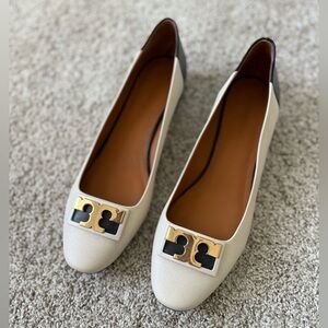 Tory Burch Elegant White Black GiGi Low Block Heel Pumps Size 41